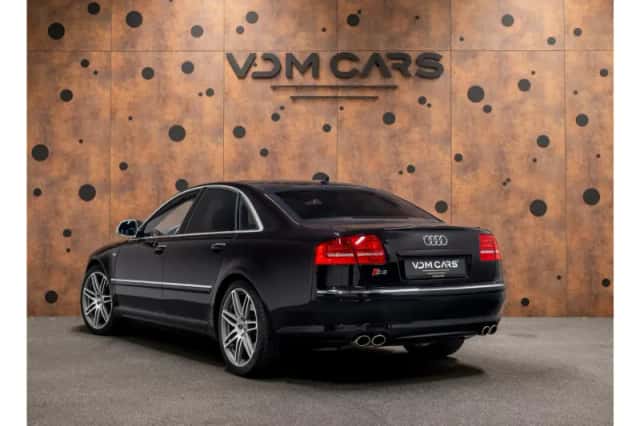 Audi S8 (2007) thumbnail 3
