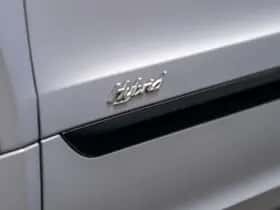 Bentley Bentayga (2021) thumbnail 49