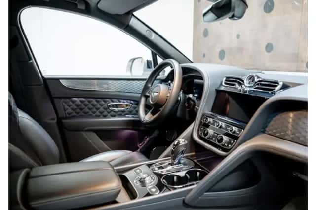 Bentley Bentayga (2021) thumbnail 16