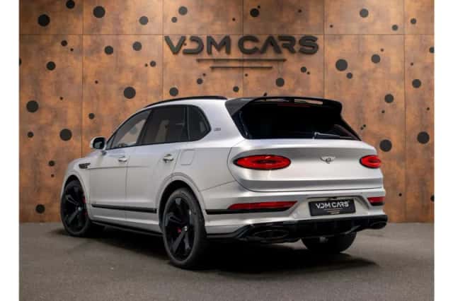 Bentley Bentayga (2021) thumbnail 3