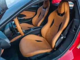 Ferrari 296 GTB (2024) thumbnail 18