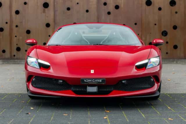 Ferrari 296 GTS (2025) thumbnail 2