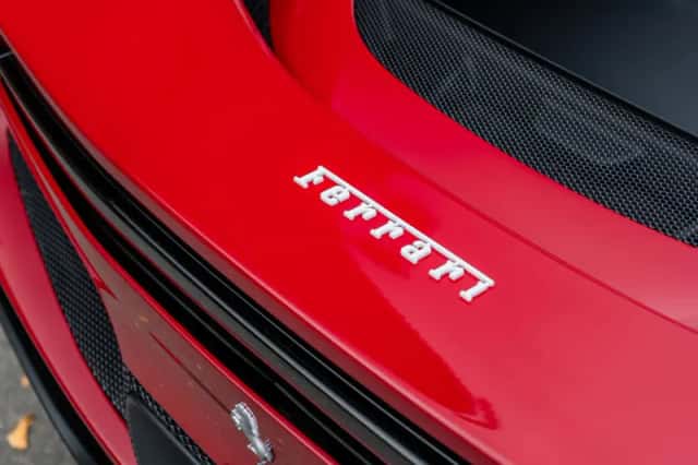 Ferrari 296 GTS (2025) thumbnail 15