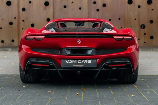 Ferrari 296 GTS (2025) thumbnail 5
