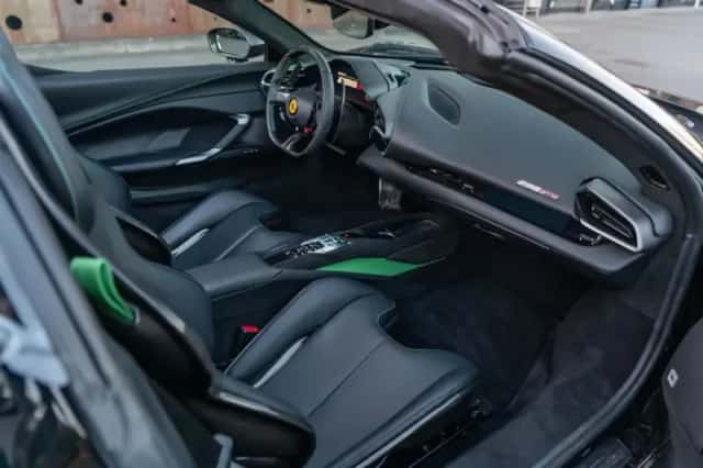 Ferrari 296 GTS (2024) thumbnail 21