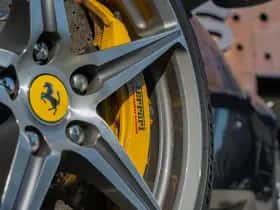 Ferrari 458 Italia (2011) thumbnail 11