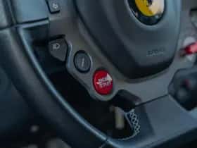 Ferrari 458 Italia (2011) thumbnail 23
