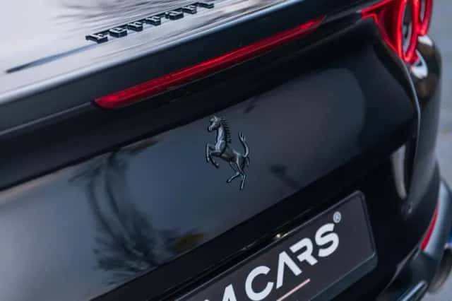 Ferrari 812 GTS (2020) thumbnail 15