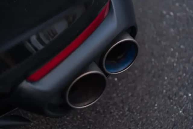 Ferrari 812 GTS (2020) thumbnail 16