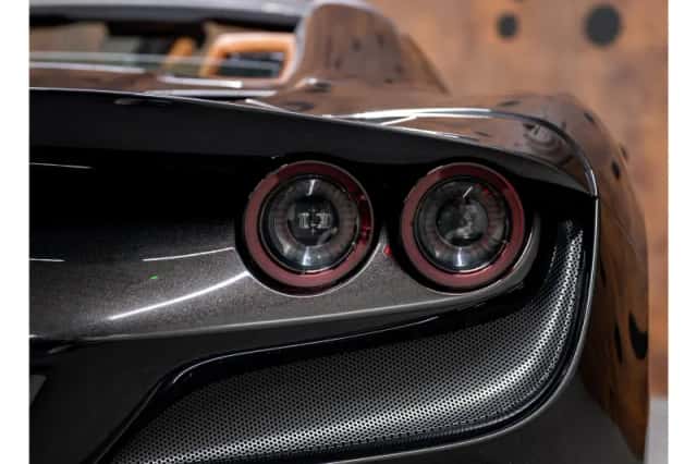 Ferrari F8 Spider (2022) thumbnail 14