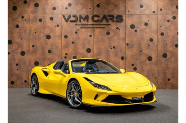 Ferrari F8 Spider (2021) thumbnail 7