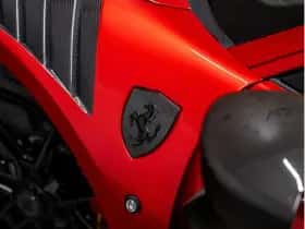 Ferrari F8 Tributo (2021) thumbnail 12