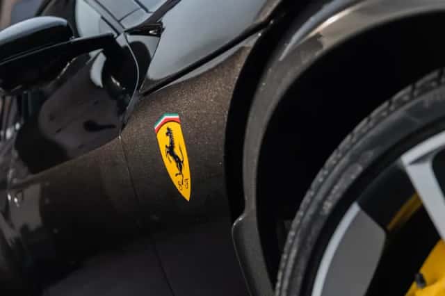 Ferrari Purosangue (2025) thumbnail 4