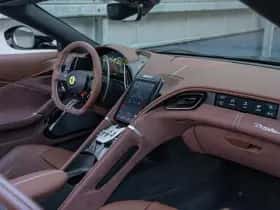 Ferrari Roma Spider (2026) thumbnail 25