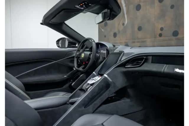 Ferrari Roma Spider (2026) thumbnail 16