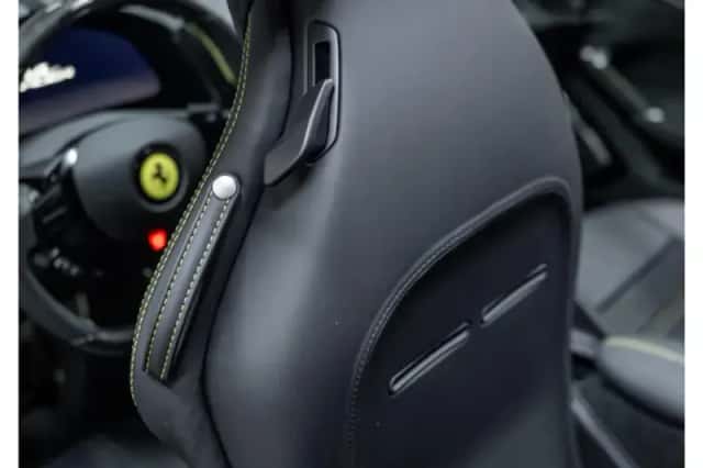 Ferrari Roma Spider (2026) thumbnail 44