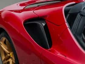 Ferrari SF90 Spider (2025) thumbnail 13