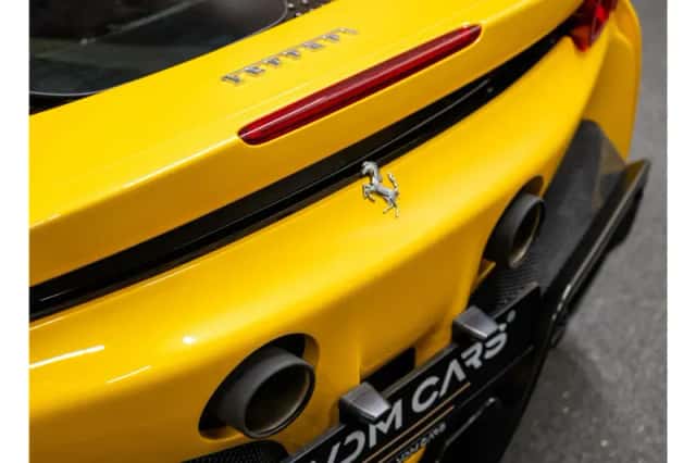 Ferrari SF90 Stradale (2021) thumbnail 13
