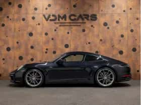 Porsche 911 (2019) thumbnail 3