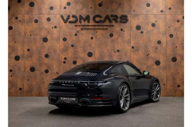 Porsche 911 (2019) thumbnail 5