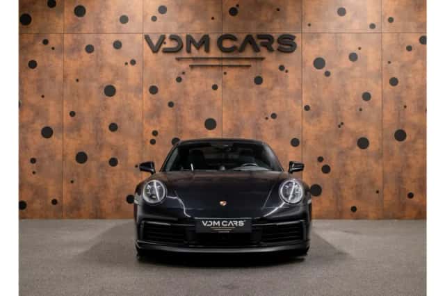 Porsche 911 (2019) thumbnail 8