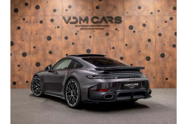 Porsche 911 (2026) thumbnail 3