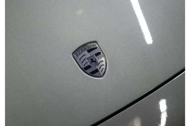 Porsche 911 (2026) thumbnail 34