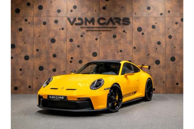 Porsche 911 (2022) thumbnail 1