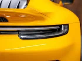 Porsche 911 (2022) thumbnail 14