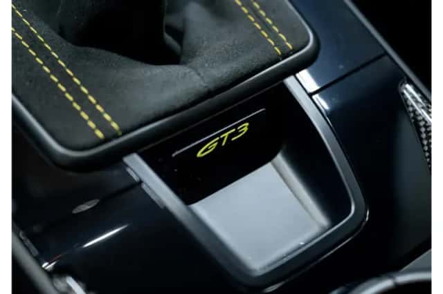 Porsche 911 (2022) thumbnail 36