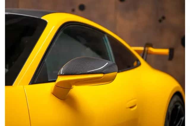 Porsche 911 (2022) thumbnail 44