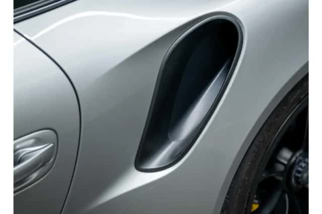 Porsche 911 (2016) thumbnail 11