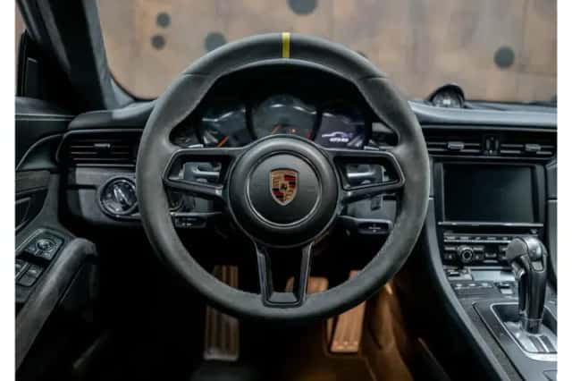 Porsche 911 (2016) thumbnail 19