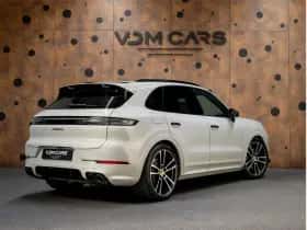 Porsche Cayenne (2024) thumbnail 6