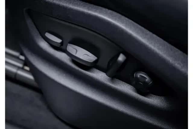 Porsche Cayenne (2024) thumbnail 33