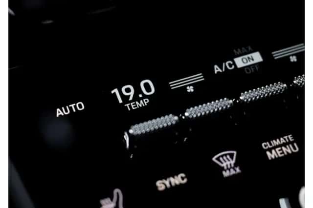 Porsche Cayenne (2024) thumbnail 41