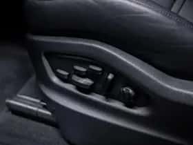 Porsche Cayenne (2024) thumbnail 32