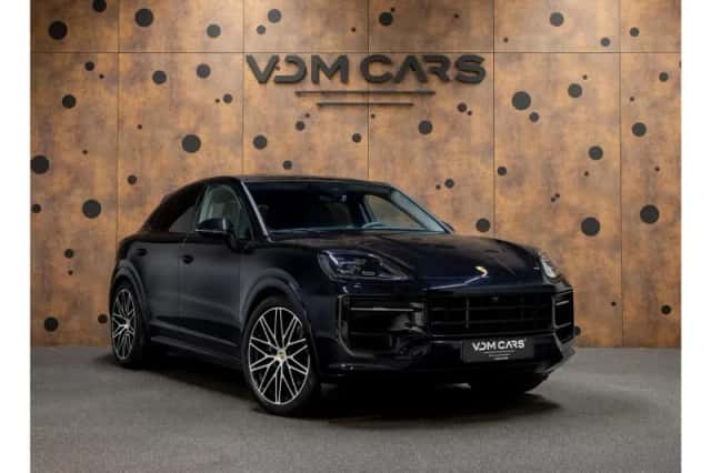 Porsche Cayenne (2024) thumbnail 7