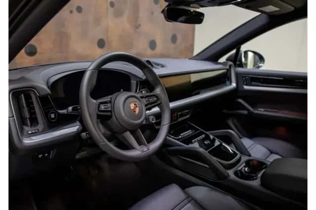 Porsche Cayenne (2025) thumbnail 18