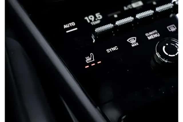 Porsche Cayenne (2024) thumbnail 38