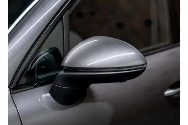 Porsche Cayenne (2024) thumbnail 10