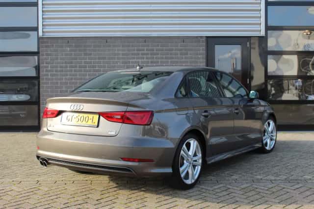 Audi A3 (2015) thumbnail 4