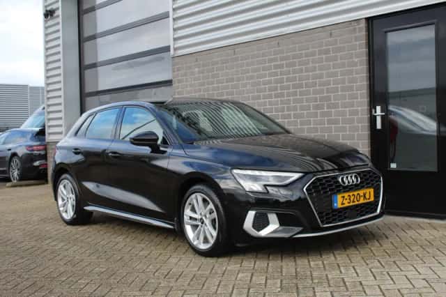 Audi A3 (2021) thumbnail 6