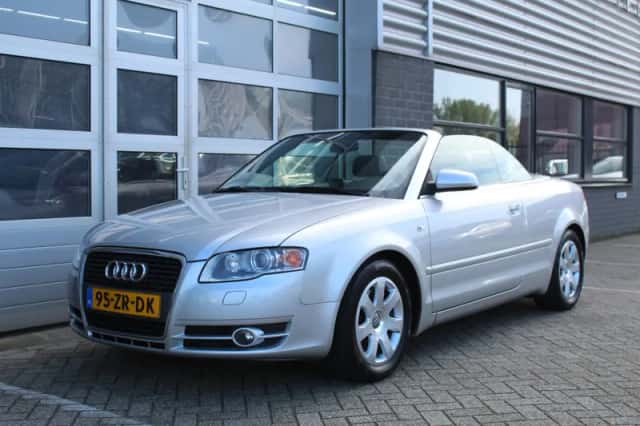 Audi A4 (2008) thumbnail 5