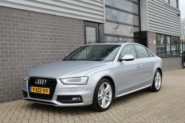 Audi A4 (2015) thumbnail 5