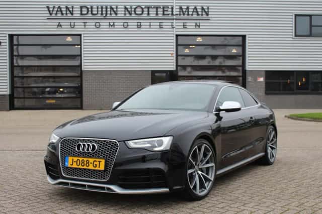Audi RS5 (2013) thumbnail 2