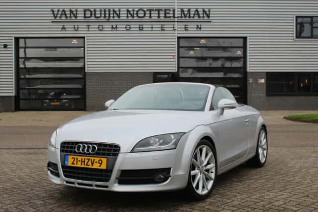 Audi TT (2007) thumbnail 2