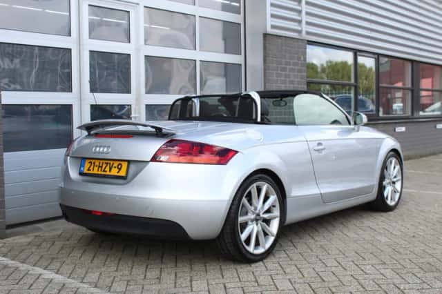 Audi TT (2007) thumbnail 6