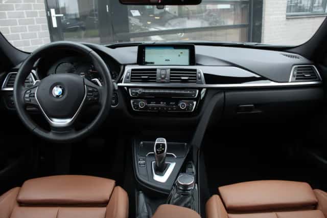 BMW 3-Serie (2017) thumbnail 3