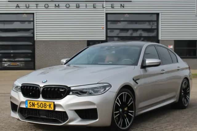 BMW M5 (2018) thumbnail 1